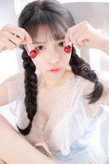 美女的尿囗免费